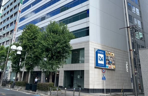 Школа японского языка ISI Osaka — здание Oak Shinsaibashi Building